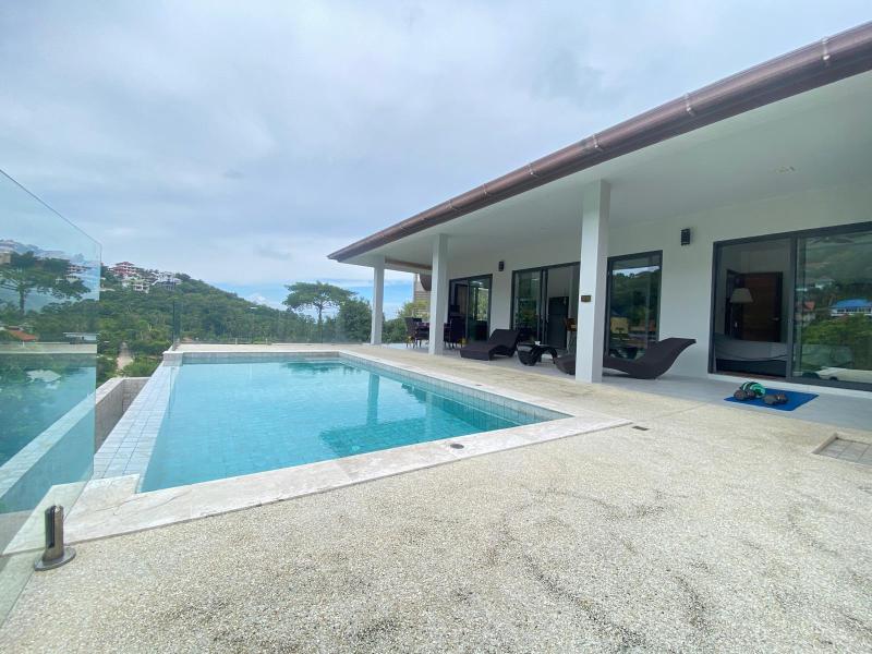 Villa vue mer avec piscine à vendre 3 chambres koh samui